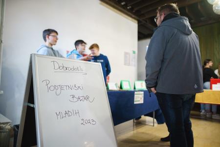 52829100569_0b77d0448a_c